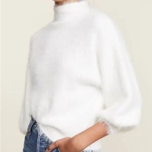 Line + Dot White Mock Neck Sweater Size Large